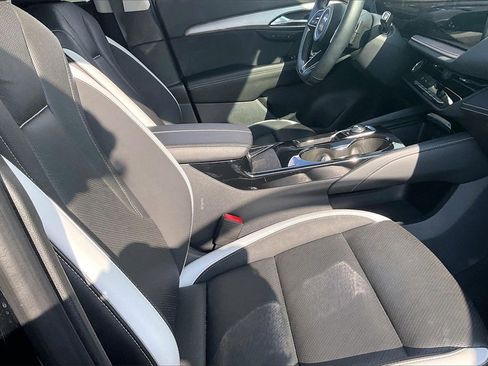 Used 2025 Buick Envision Sport Touring image 29