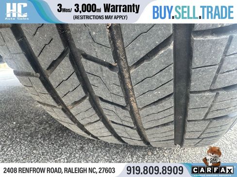 Used 2019 Chevrolet Silverado 1500 Custom w/ Custom Value Package image 11