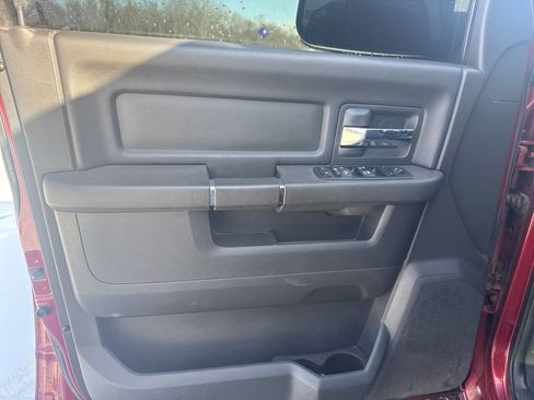 Used 2011 RAM 1500 Sport w/ Remote Start & Security Group image 18