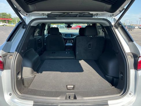 Used 2022 Chevrolet Blazer LT FWD image 25