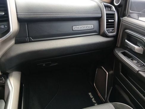Used 2019 RAM 3500 Laramie AWD/4WD image 43