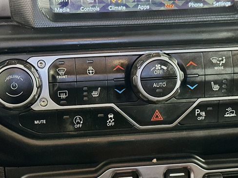 Used 2020 Jeep Gladiator Rubicon AWD/4WD image 20