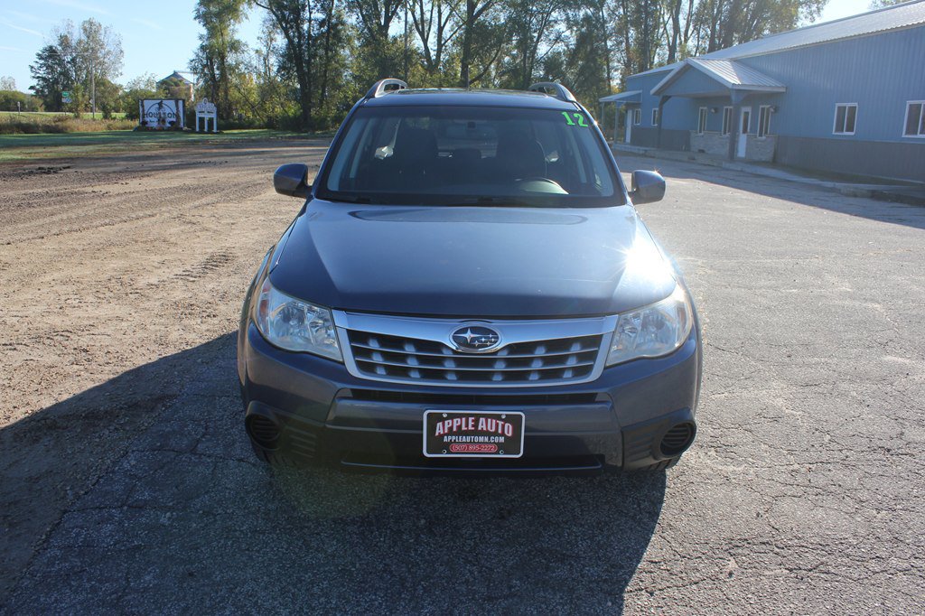Used 2012 Subaru Forester 2.5X Premium w/ Popular Pkg 2 AWD/4WD image 2