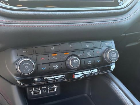 Used 2026 Dodge Durango GT w/ Blacktop Package RWD image 21