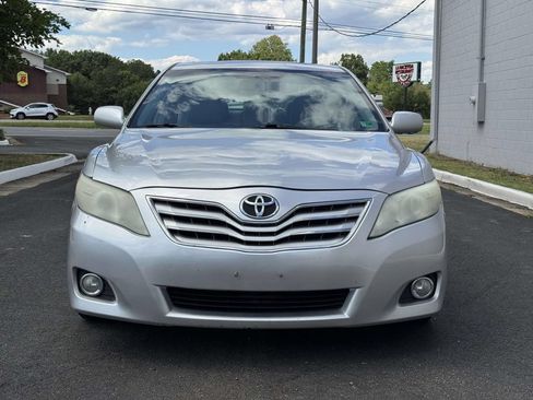 Used 2011 Toyota Camry XLE w/ SE/XLE Extra-Value Pkg FWD image 26