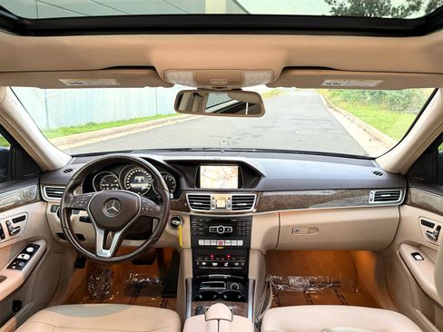Used 2015 Mercedes-Benz E 350 4MATIC Sedan image 2