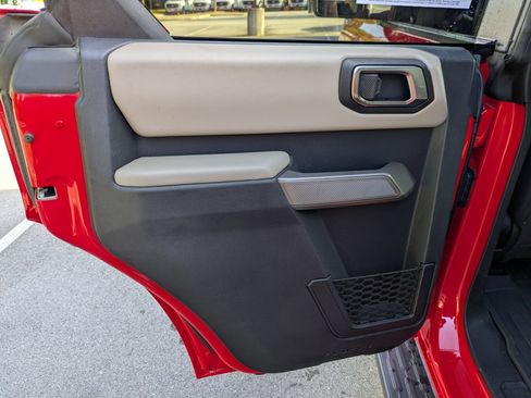 Used 2022 Ford Bronco Wildtrak AWD/4WD image 32