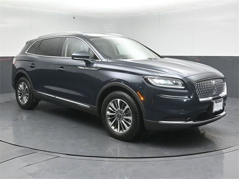 Certified 2023 Lincoln Nautilus Reserve image 1