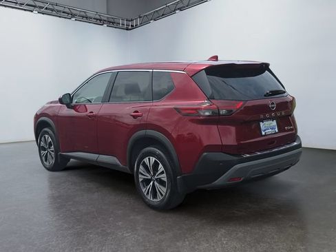 Used 2023 Nissan Rogue SV AWD/4WD image 3