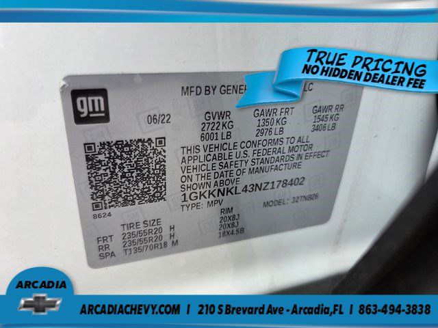 Used 2022 GMC Acadia SLE w/ Driver Convenience Package FWD image 21