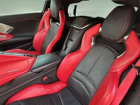 Used 2022 Chevrolet Corvette Stingray Premium Cpe w/ Z51 Performance Package RWD image 20