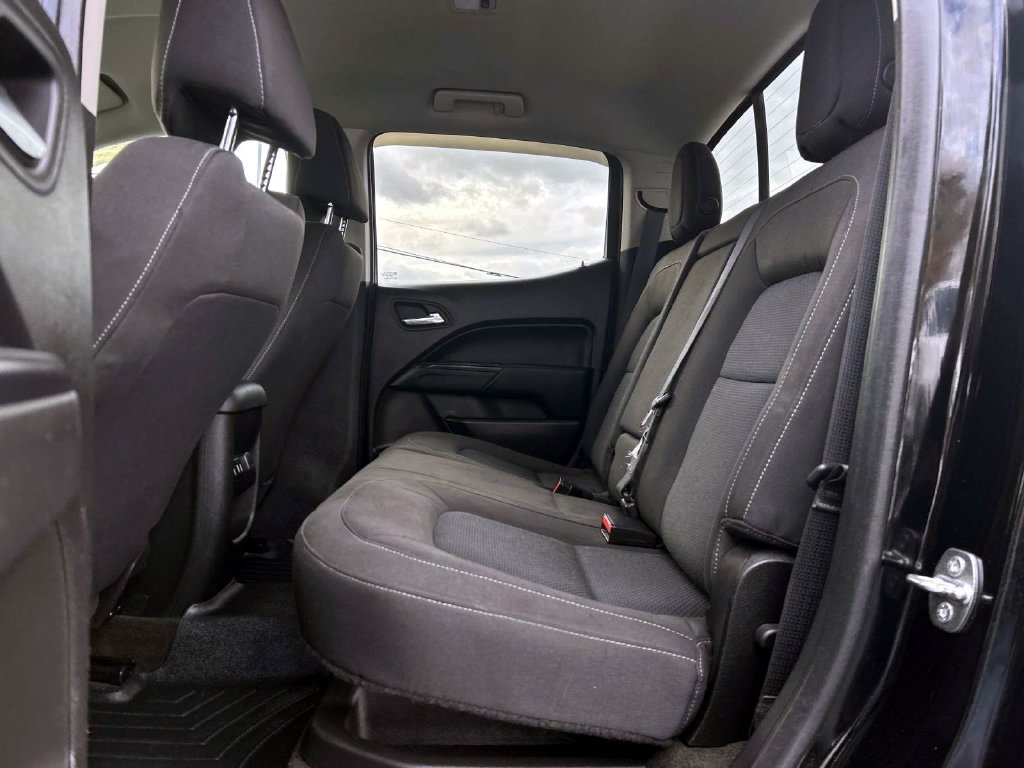 Used 2016 Chevrolet Colorado LT w/ LT Convenience Package AWD/4WD image 14