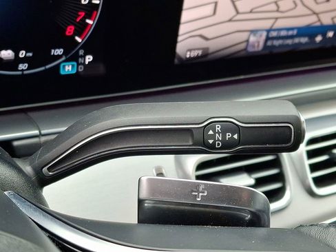 Used 2024 Mercedes-Benz GLE 450e 4MATIC image 15