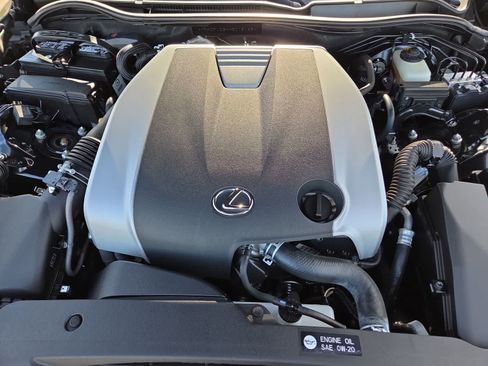 Used 2017 Lexus IS 300 AWD w/ Navigation System Package image 17