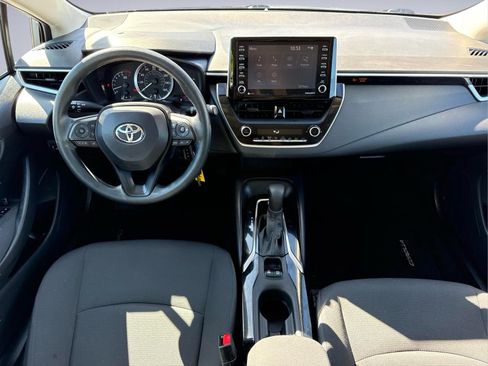 Used 2021 Toyota Corolla LE w/ Carpet Mat Package (TMS) FWD image 15