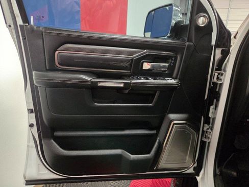 Used 2019 RAM 2500 Limited image 30