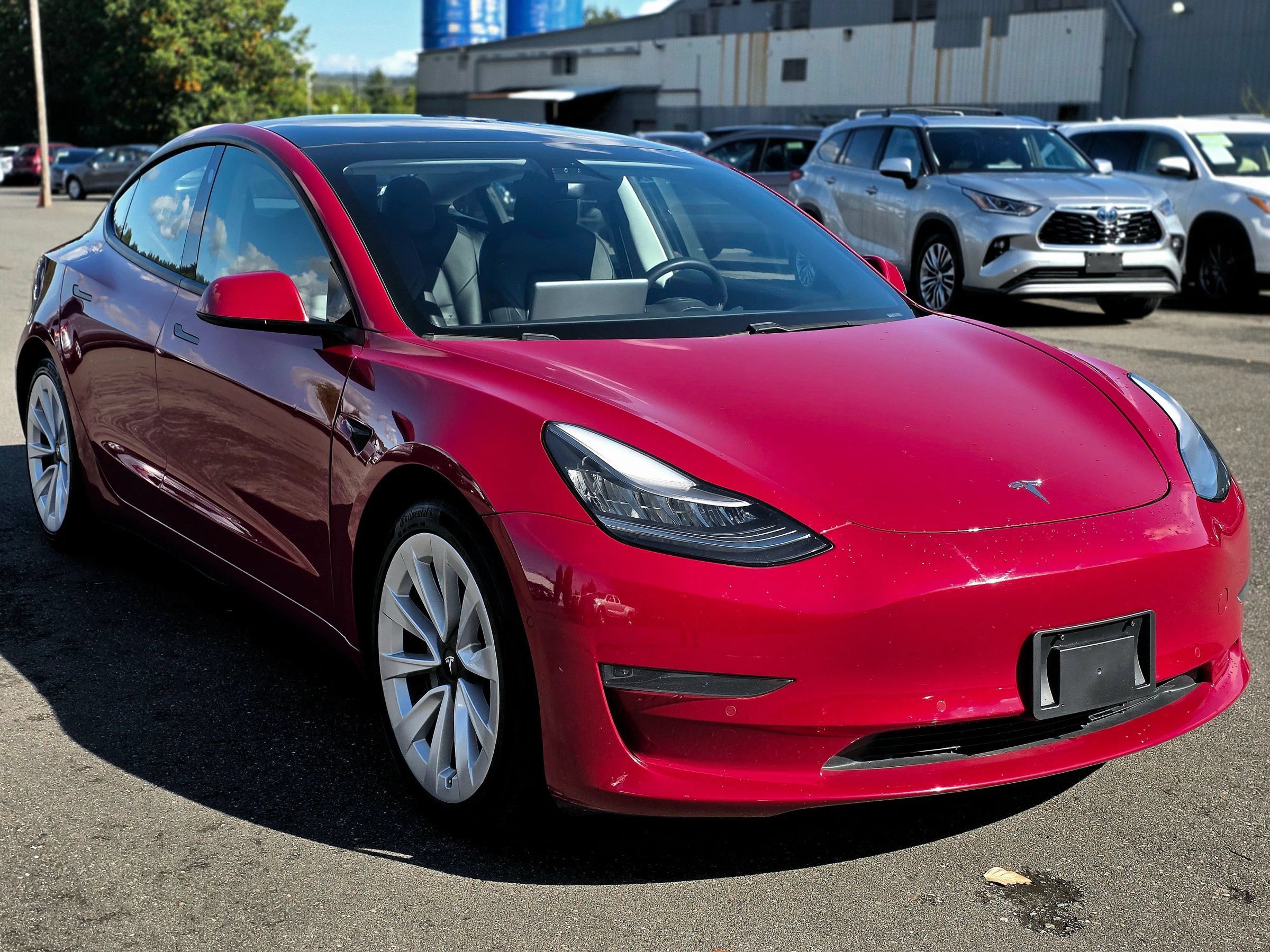 Used 2021 Tesla Model 3 Standard Range Plus RWD image 1