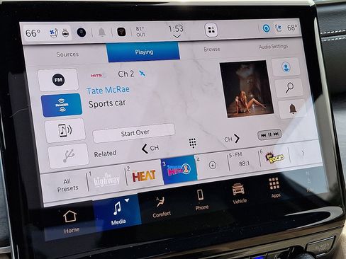 New 2025 Jeep Grand Cherokee Limited w/ Luxury Tech Group II image 14