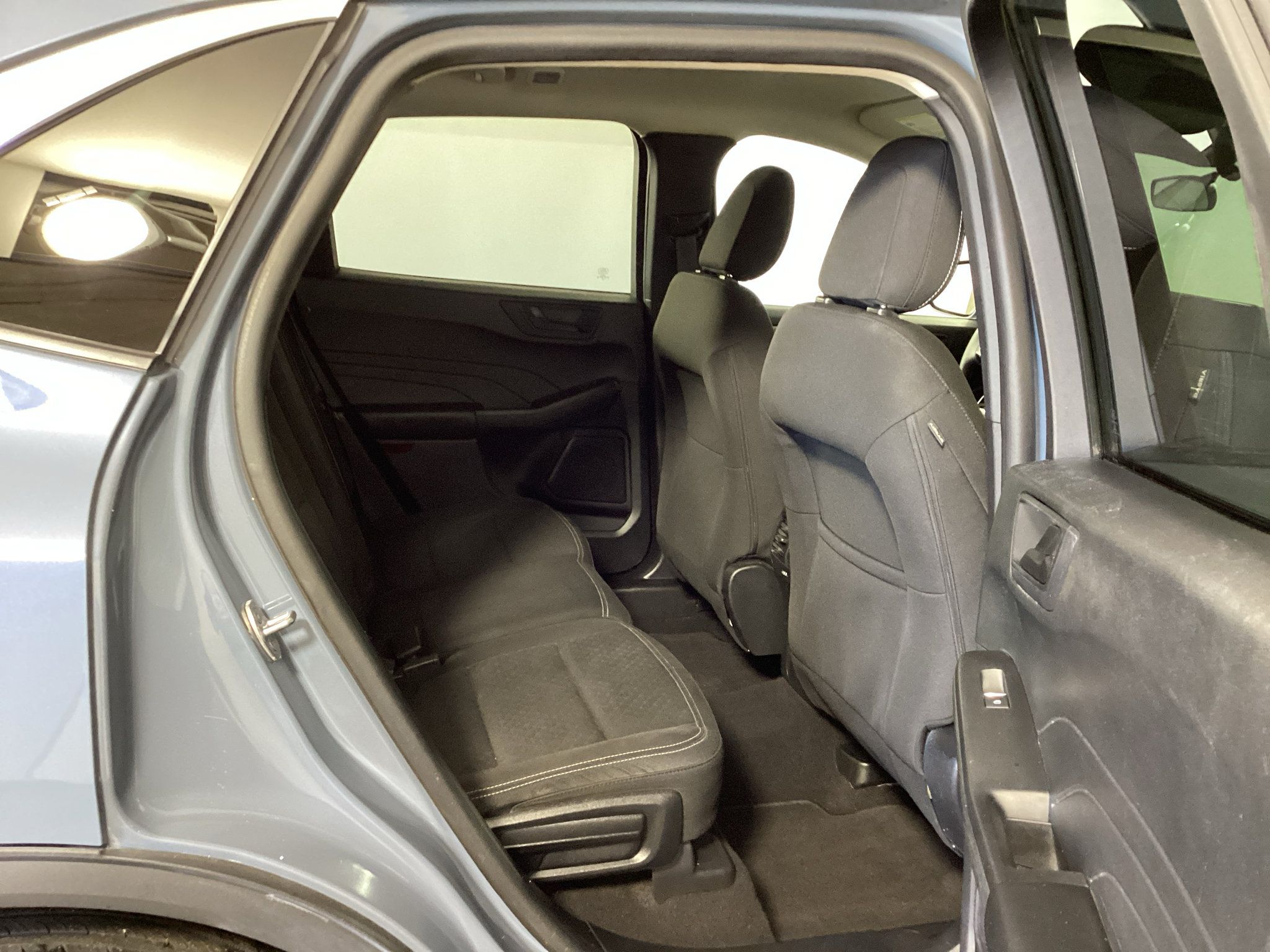 Certified 2023 Ford Escape Active AWD/4WD image 11