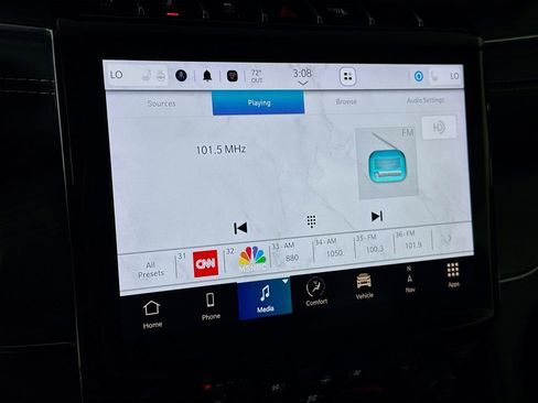 Used 2023 Jeep Grand Cherokee Overland image 8