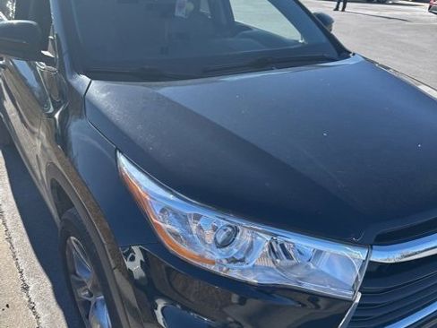 Used 2014 Toyota Highlander Limited image 5
