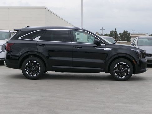 New 2026 Kia Sorento S FWD image 28