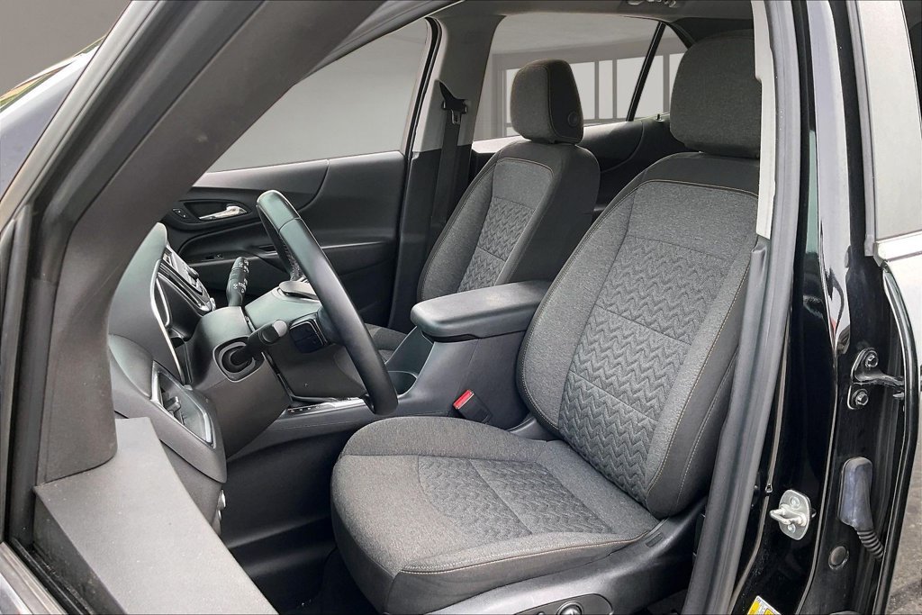 Used 2024 Chevrolet Equinox LT FWD image 20