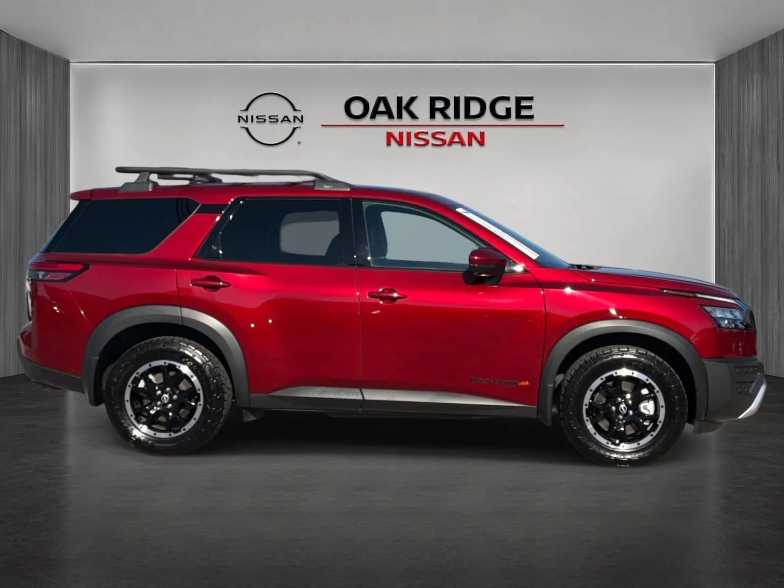 Used 2024 Nissan Pathfinder Rock Creek AWD/4WD image 2