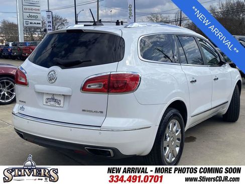 Used 2017 Buick Enclave Premium image 9