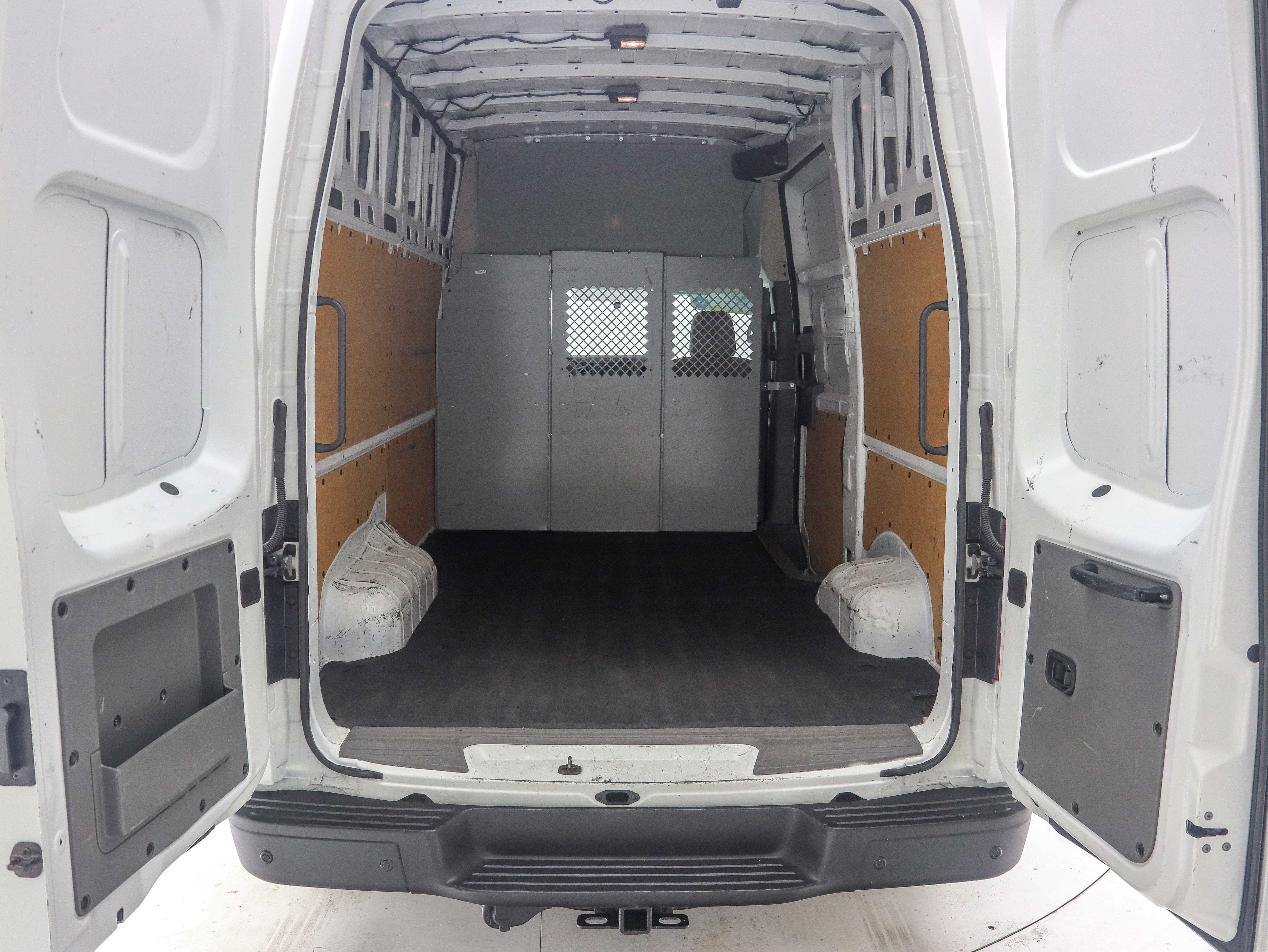 Used 2019 Nissan NV 3500 SV w/ Navigation Package RWD image 11