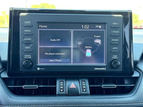 Used 2022 Toyota RAV4 XLE Premium image 22