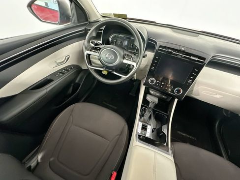 Used 2023 Hyundai Tucson SE AWD/4WD image 9