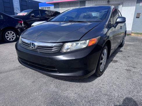 Used 2012 Honda Civic LX image 1