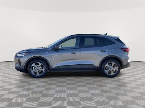 Certified 2025 Ford Escape ST-Line FWD image 2