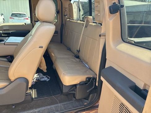Used 2012 Ford F350 Lariat w/ Chrome Pkg RWD image 26