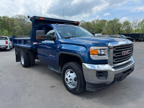 Used 2015 GMC Sierra 3500 2WD Regular Cab w/ Sierra Convenience Package image 8