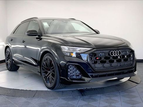 New 2026 Audi SQ8 Prestige AWD/4WD image 4