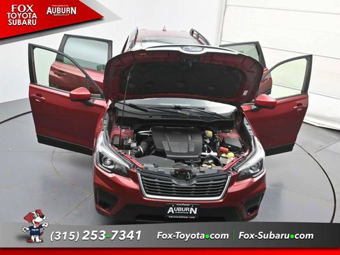 Used 2020 Subaru Forester Premium AWD/4WD image 42