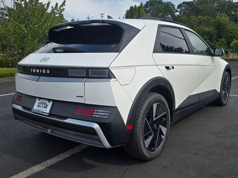 New 2025 Hyundai Ioniq 5 SEL image 6