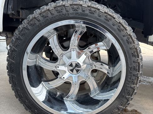 Used 2015 Ford F150 XLT w/ Equipment Group 302A Luxury image 25