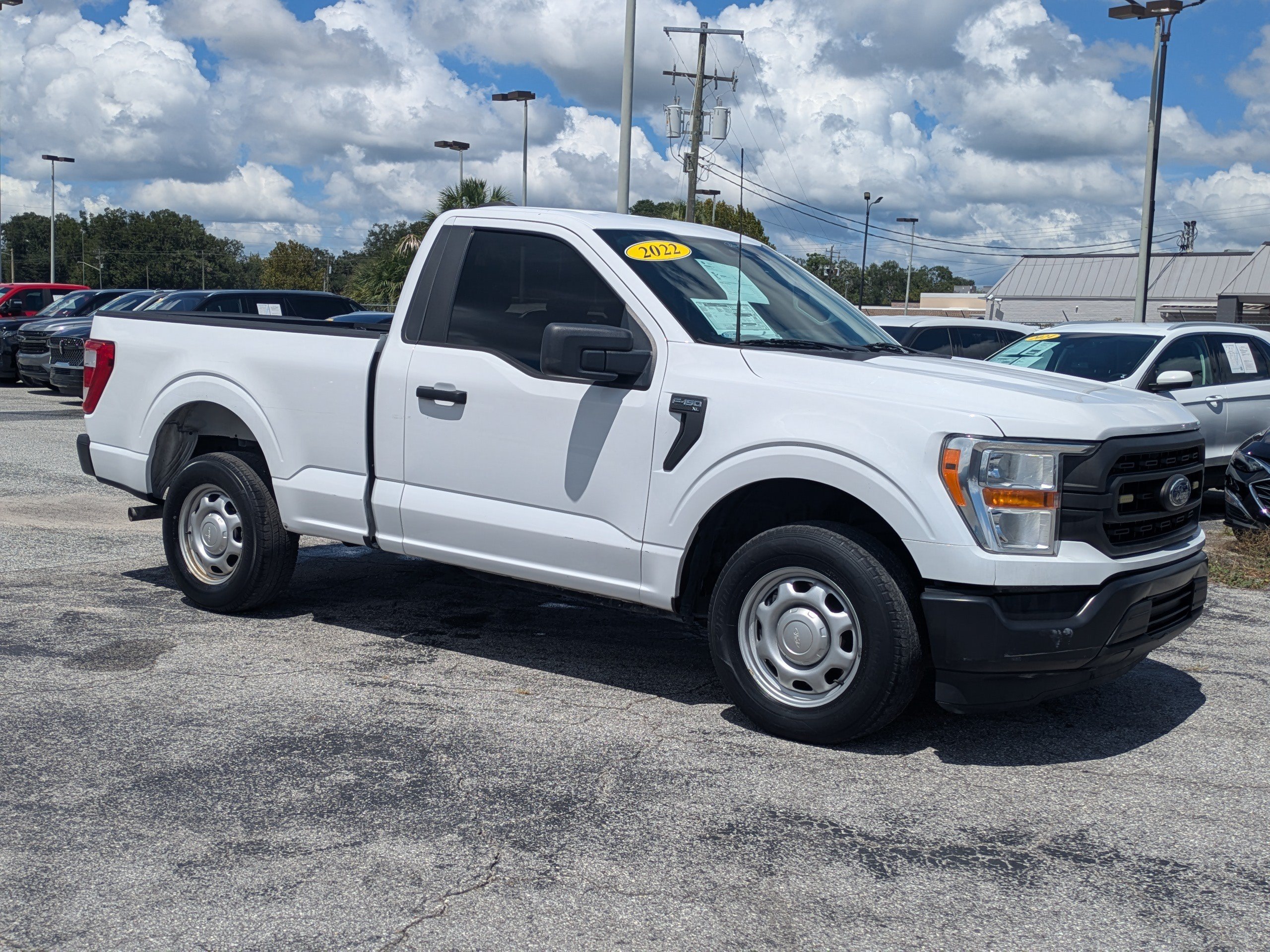 Used 2022 Ford F150 XL RWD image 2