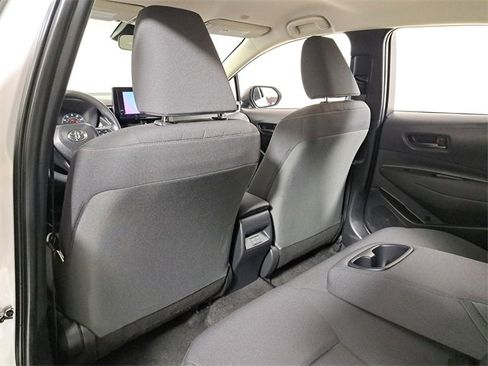 Used 2023 Toyota Corolla LE image 11