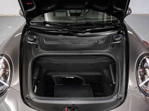 Used 2019 Porsche 911 Carrera 4S AWD/4WD image 39