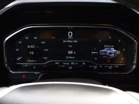 Used 2024 GMC Sierra 1500 Elevation image 10