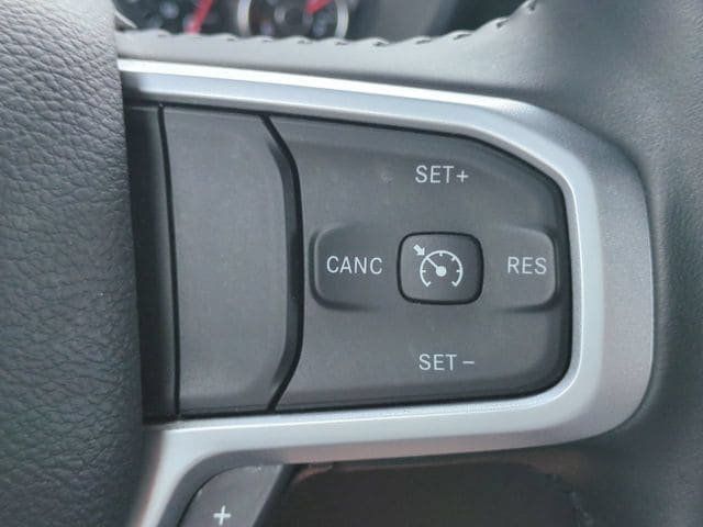 Used 2023 RAM 1500 Big Horn AWD/4WD image 25
