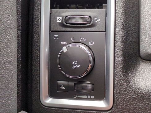 Used 2017 RAM 2500 Big Horn image 22