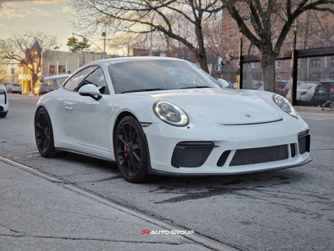 Used 2018 Porsche 911 GT3 image 2