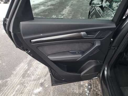 Used 2023 Audi SQ5 Premium Plus image 12