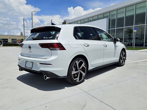 New 2025 Volkswagen GTI SE image 7