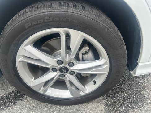Certified 2023 Audi Q3 2.0T Premium Plus w/ Premium Plus Package AWD/4WD image 24